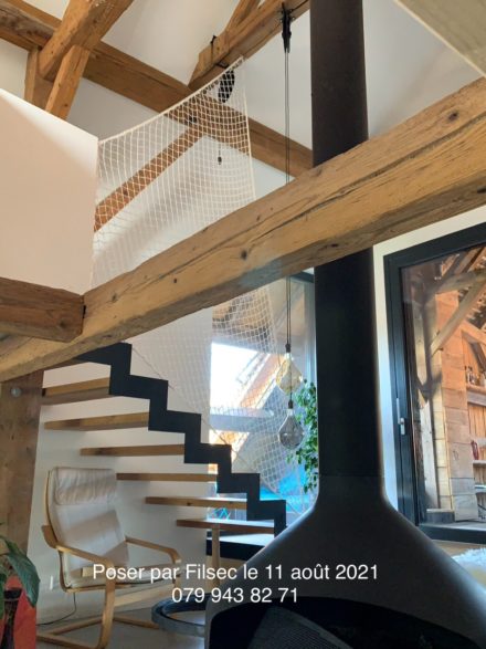 Filet vertical escalier moderne